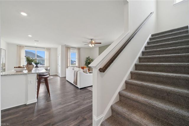 113 Gallop WAY, Yorktown, VA 23690
