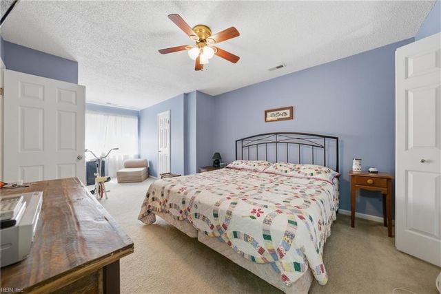 863 Little Bay Ave Apt 2, Norfolk, VA 23503