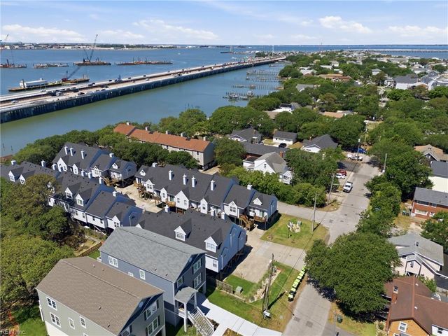 863 Little Bay Ave Apt 2, Norfolk, VA 23503