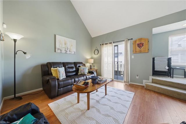 863 Little Bay Ave Apt 2, Norfolk, VA 23503