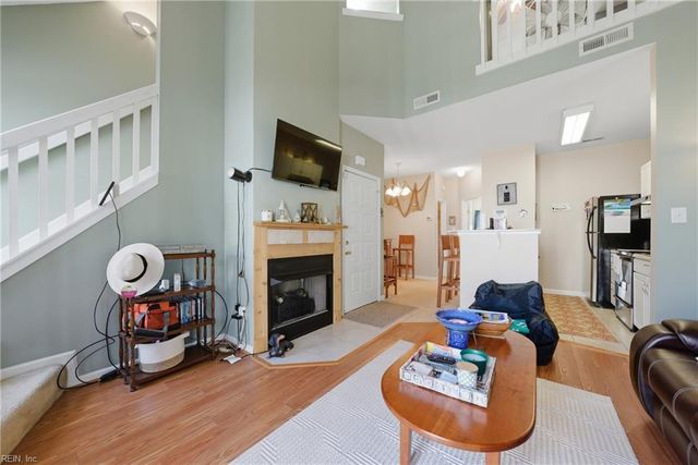 863 Little Bay Ave Apt 2, Norfolk, VA 23503