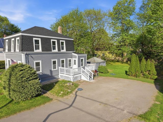 7 Myrtle St, Middleboro, MA 02346