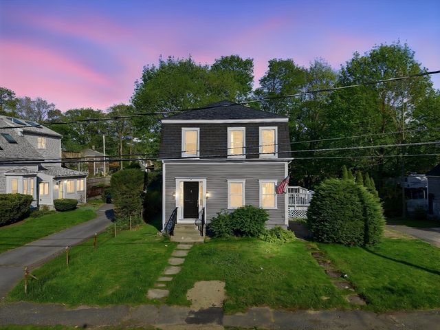 7 Myrtle St, Middleboro, MA 02346