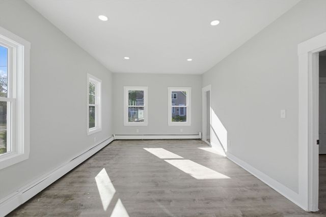 7 Myrtle St, Middleboro, MA 02346