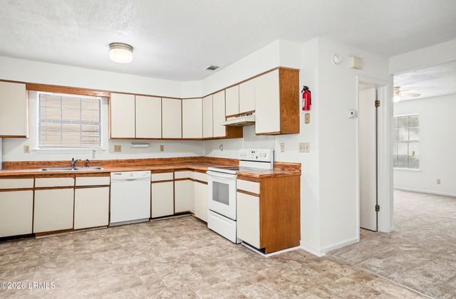 104 Island Pines Drive, Port Royal, SC 29935