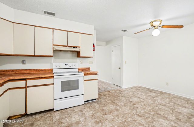 104 Island Pines Drive, Port Royal, SC 29935