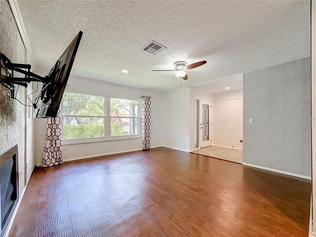 2632 CAMILLE DRIVE, Palm Harbor, FL 34684