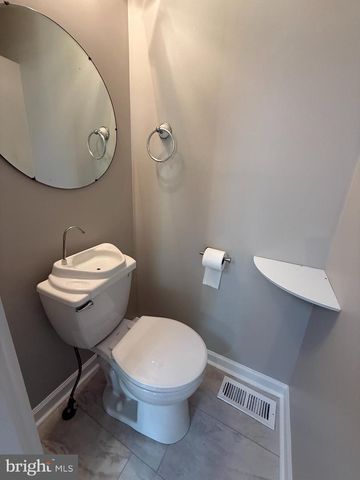 9425 GENTLE CIRCLE, Gaithersburg, MD 20886