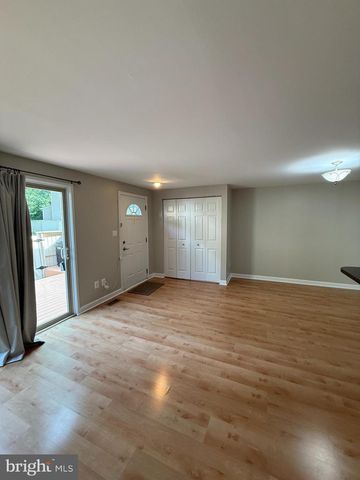 9425 GENTLE CIRCLE, Gaithersburg, MD 20886