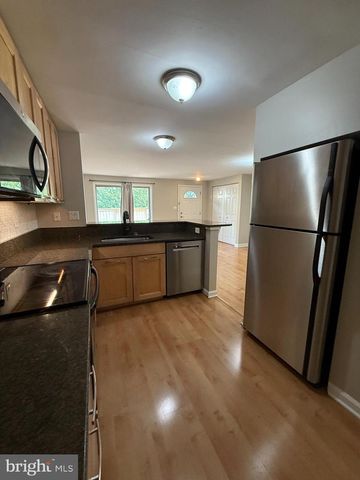 9425 GENTLE CIRCLE, Gaithersburg, MD 20886