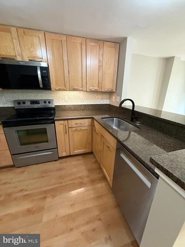 9425 GENTLE CIRCLE, Gaithersburg, MD 20886