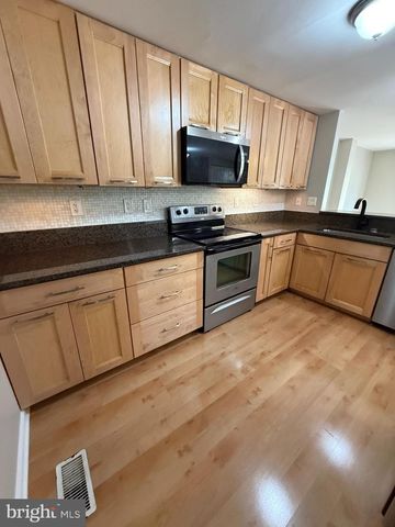 9425 GENTLE CIRCLE, Gaithersburg, MD 20886