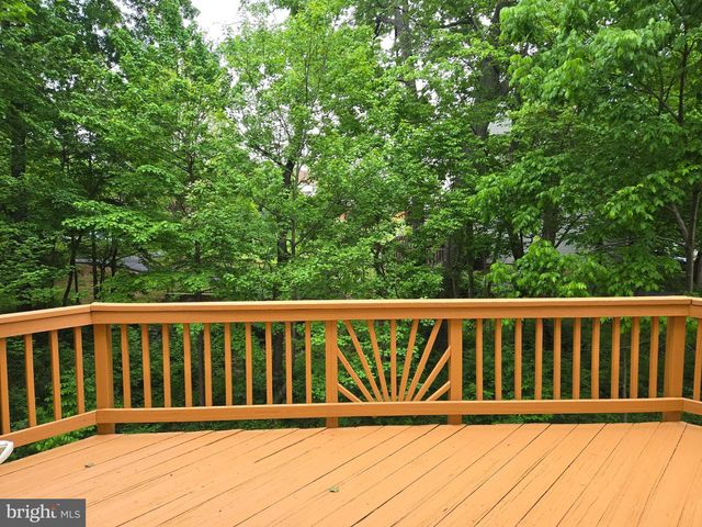 14635 SEASONS DR, Centreville, VA 20120