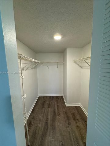 9977 Nob Hill Ln 9977, Sunrise, FL 33351