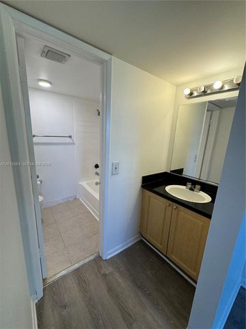 9977 Nob Hill Ln 9977, Sunrise, FL 33351