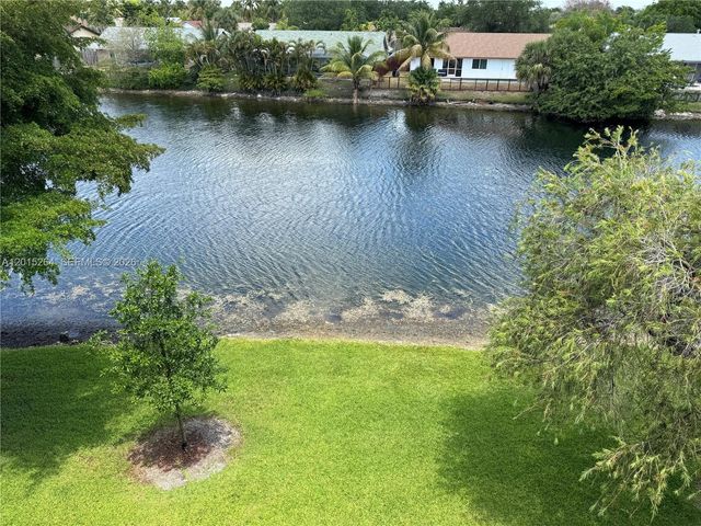 9977 Nob Hill Ln 9977, Sunrise, FL 33351