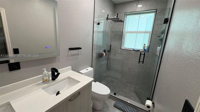 11623 NW 78th St, Doral, FL 33178