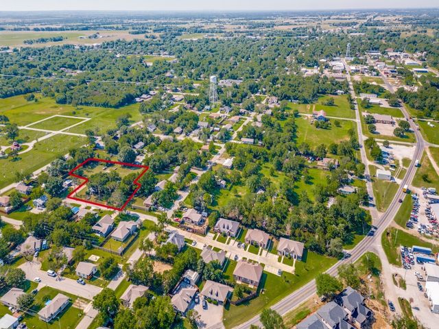 219 E Evans Street, Pilot Point, TX 76258
