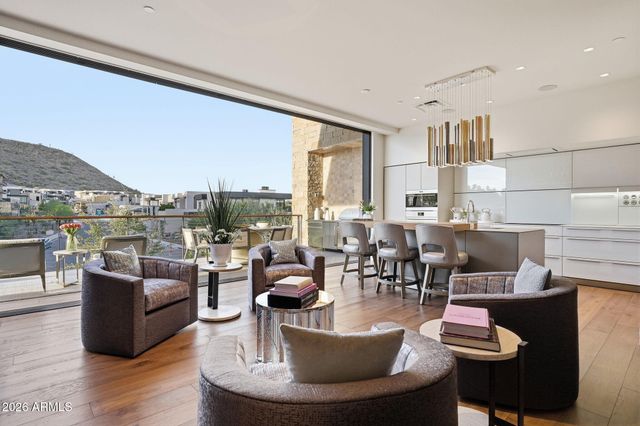 6311 E Phoenician Boulevard 20, Scottsdale, AZ 85251