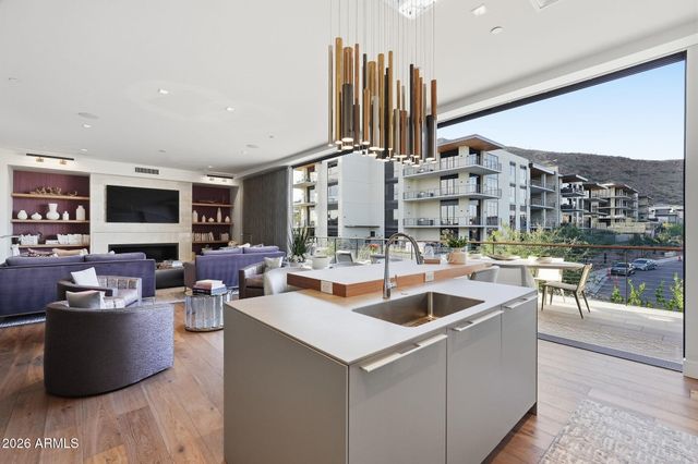 6311 E Phoenician Boulevard 20, Scottsdale, AZ 85251