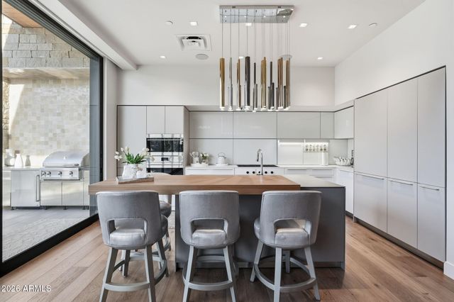 6311 E Phoenician Boulevard 20, Scottsdale, AZ 85251