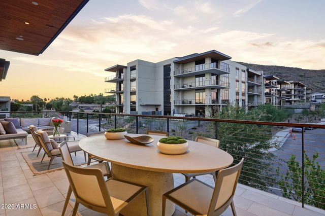 6311 E Phoenician Boulevard 20, Scottsdale, AZ 85251