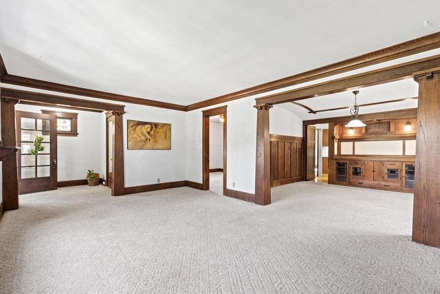 3132 New York AVENUE, Milwaukee, WI 53207