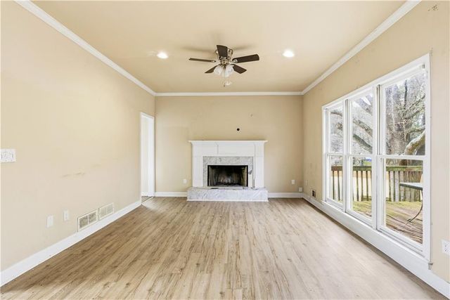 3730 Glen Ian Drive, Loganville, GA 30052