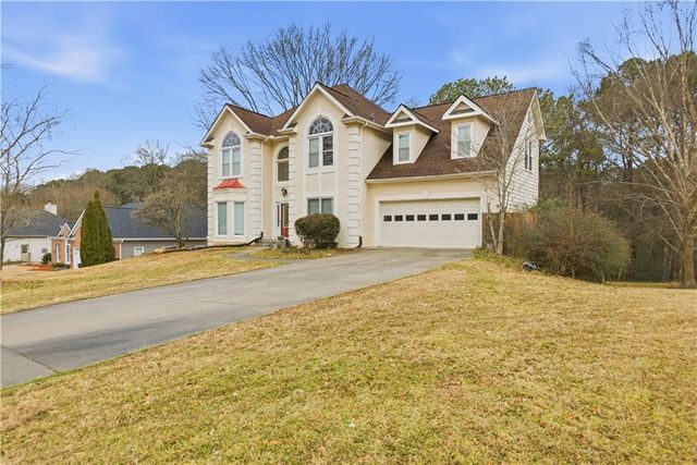 3730 Glen Ian Drive, Loganville, GA 30052