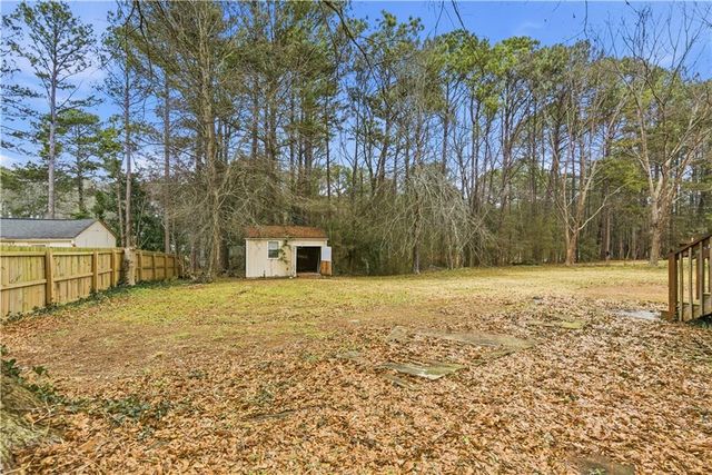 3730 Glen Ian Drive, Loganville, GA 30052