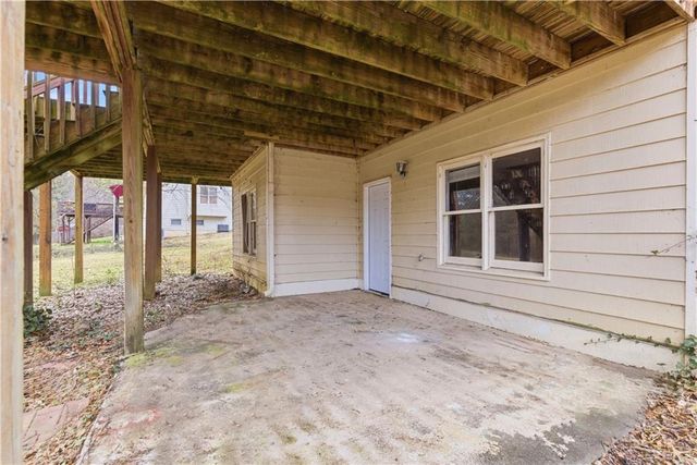 3730 Glen Ian Drive, Loganville, GA 30052