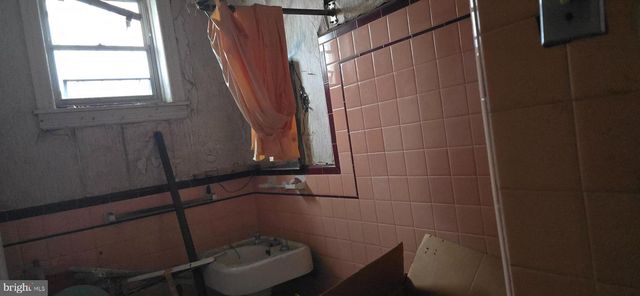 5532 N 5TH ST, Philadelphia, PA 19120