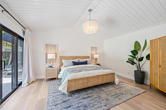 2583 La Cristal Circle, Palm Beach Gardens, FL 33410