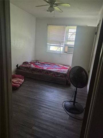 5437 Mccurdy Avenue, Stone Mountain, GA 30083