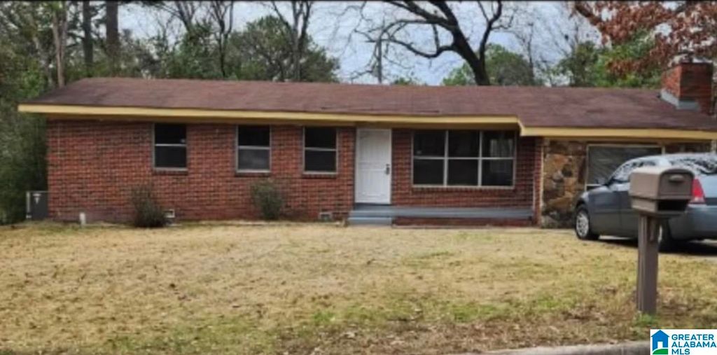 712 OAKLAND DRIVE, Fairfield, AL 35064