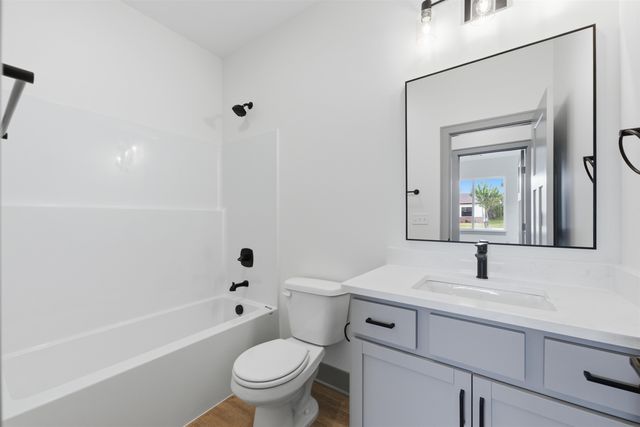 502 E Elmwood St, Park City, KS 67147