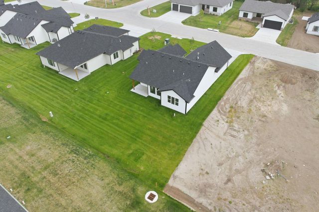 502 E Elmwood St, Park City, KS 67147