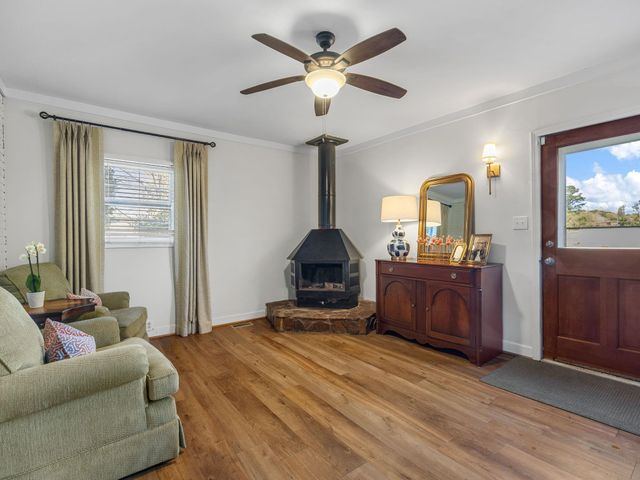 142 Woodhaven Drive, Spartanburg, SC 29307