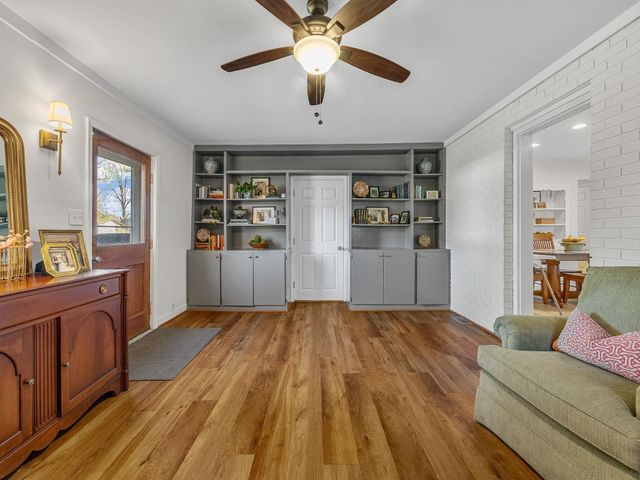 142 Woodhaven Drive, Spartanburg, SC 29307