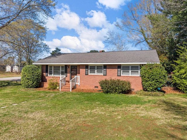142 Woodhaven Drive, Spartanburg, SC 29307