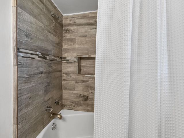 142 Woodhaven Drive, Spartanburg, SC 29307