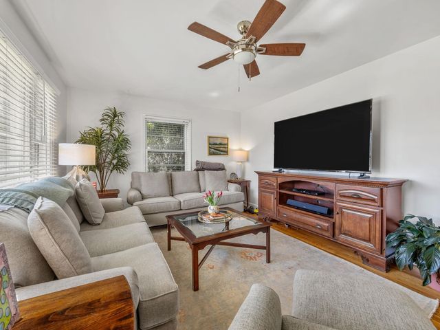 142 Woodhaven Drive, Spartanburg, SC 29307