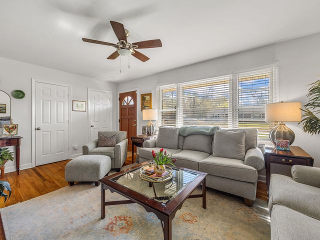 142 Woodhaven Drive, Spartanburg, SC 29307