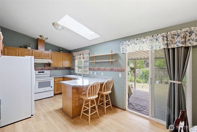 1806 Northwood Court NE, Tacoma, WA 98422