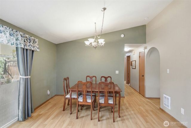 1806 Northwood Court NE, Tacoma, WA 98422
