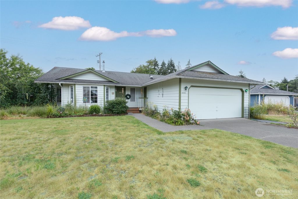 1806 Northwood Court NE, Tacoma, WA 98422