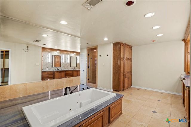 6503 Wells Fargo, Killeen, TX 76542