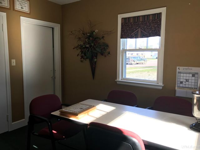 212 E Margaret Street, Iron Mountain, MI 49801