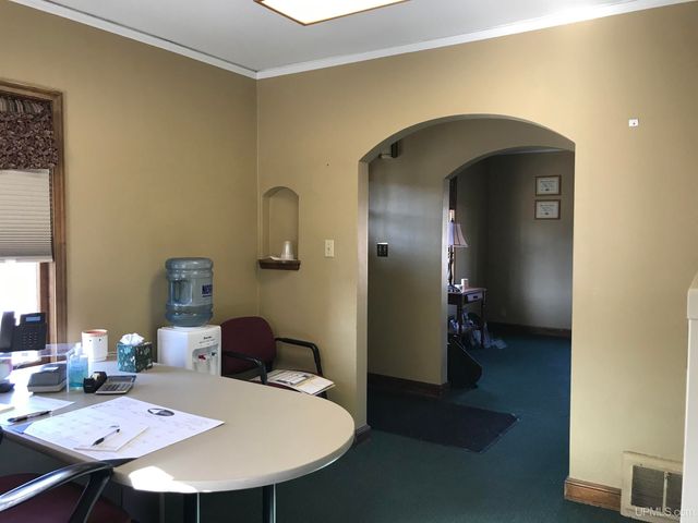 212 E Margaret Street, Iron Mountain, MI 49801