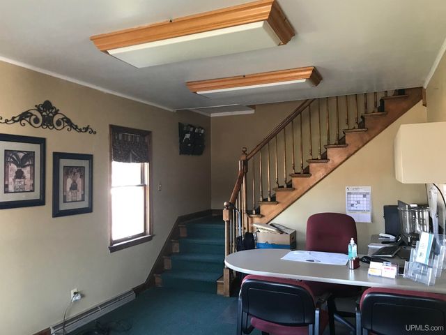 212 E Margaret Street, Iron Mountain, MI 49801